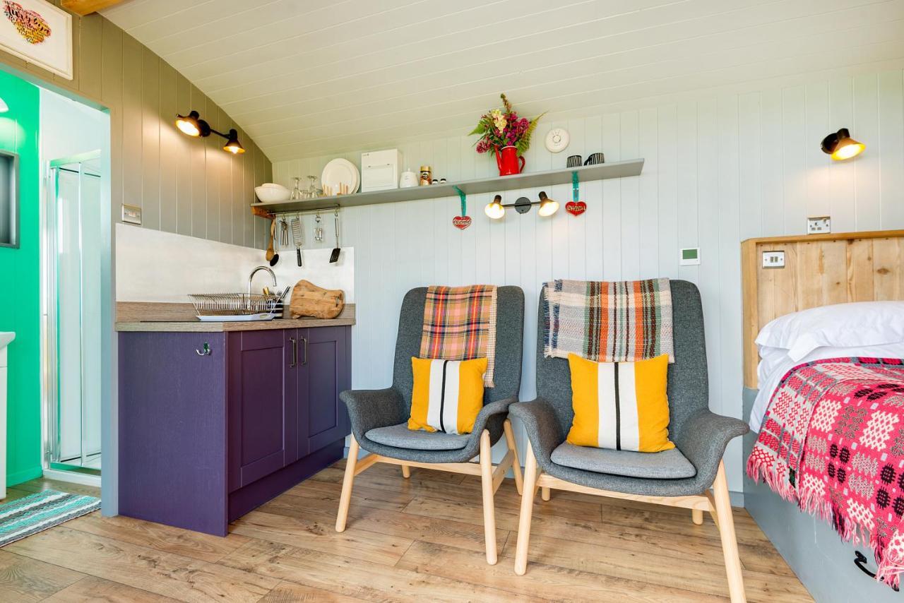 The Big Cwtch Shepherd'S Hut Kidwelly 外观 照片